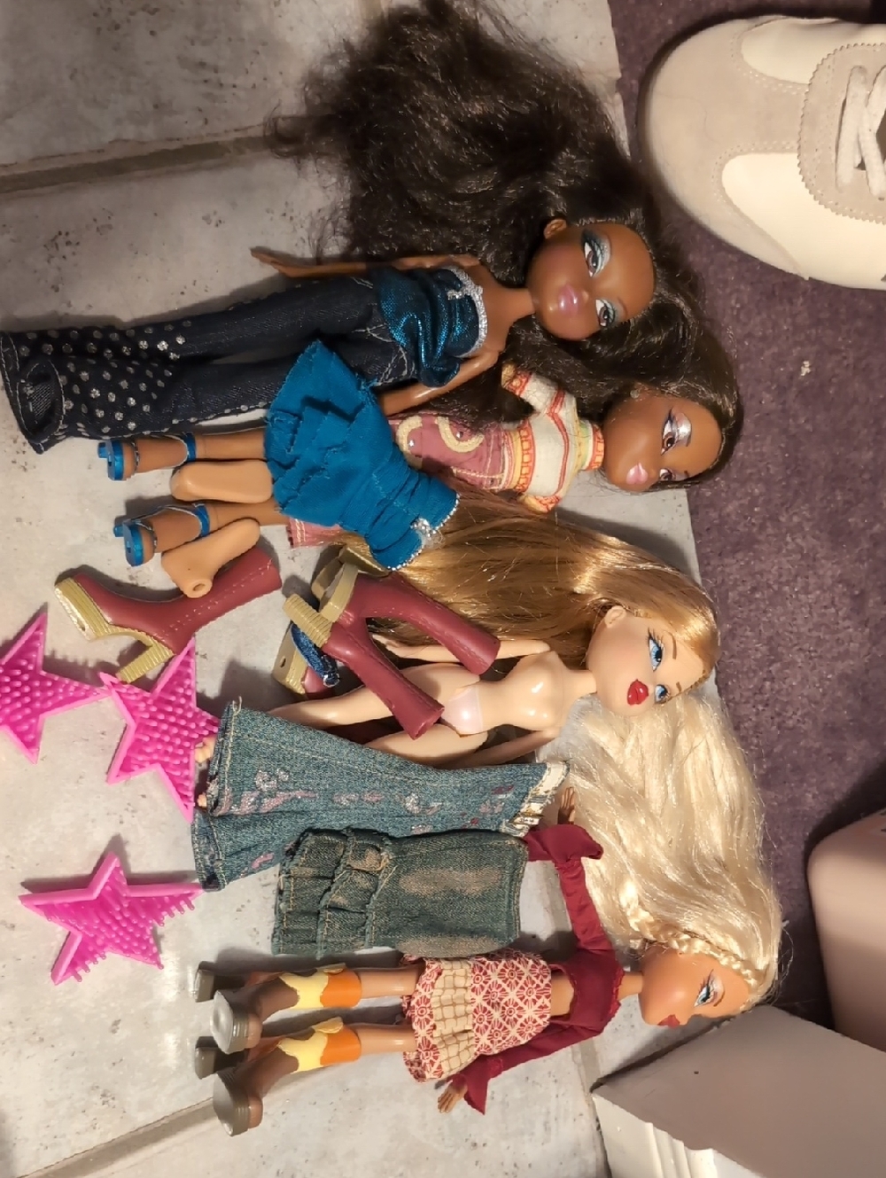 Bratz Dolls Lot